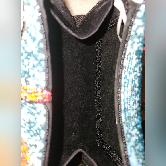 MARY FRANCES Beaded Embellished Clamshell Purse Crossbody Bag EUC - Picture 9 of 16